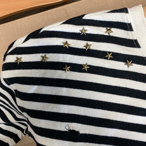 Splendid - woman’s, long sleeve, distressed top in size M in Black/White striped - Picture 5 of 6